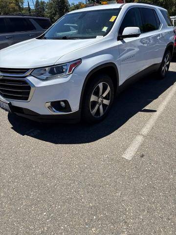 2020 Chevrolet Traverse LT Leather AWD photo