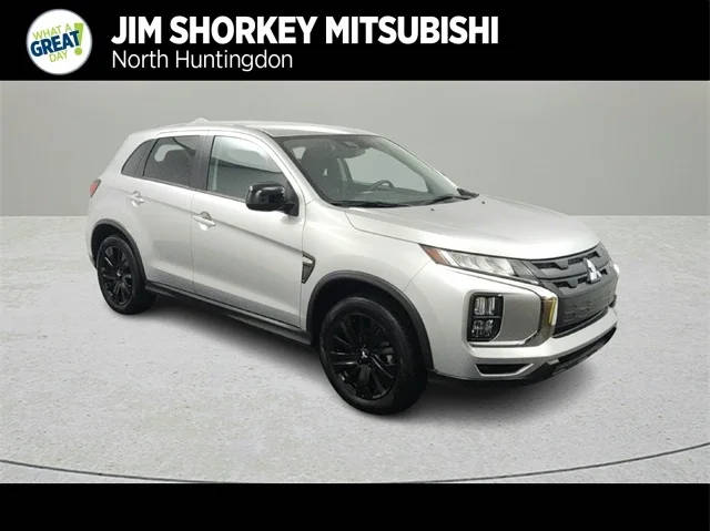 2023 Mitsubishi Outlander Sport LE 4WD photo