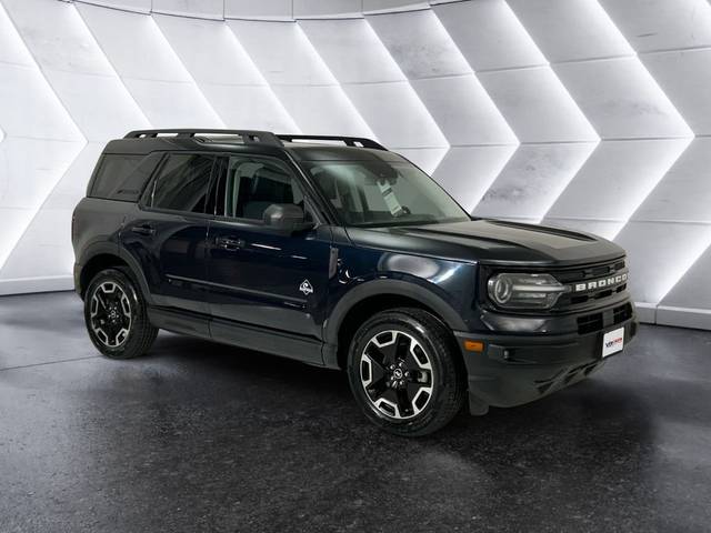 2023 Ford Bronco Sport Outer Banks 4WD photo