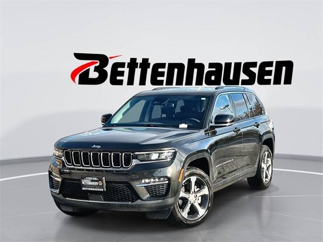 2023 Jeep Grand Cherokee Limited 4WD photo