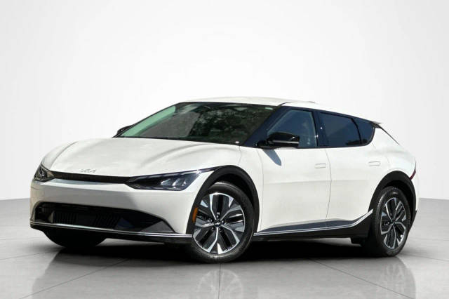 2023 Kia EV6 Light RWD photo