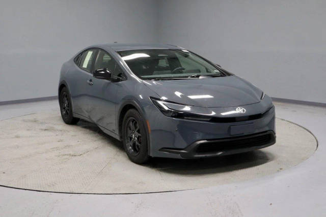 2023 Toyota Prius LE AWD photo