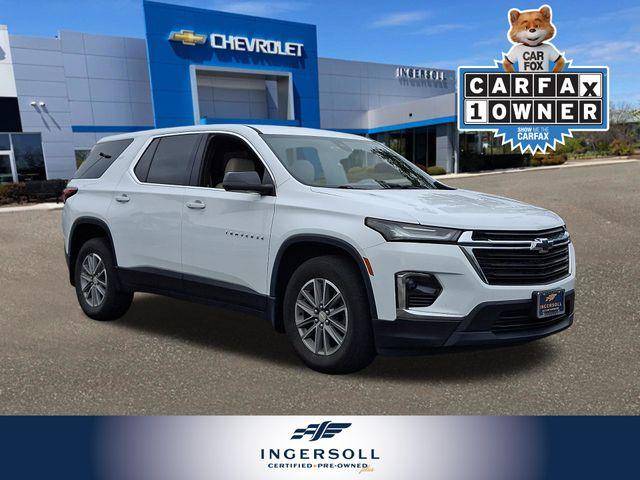 2023 Chevrolet Traverse LS AWD photo