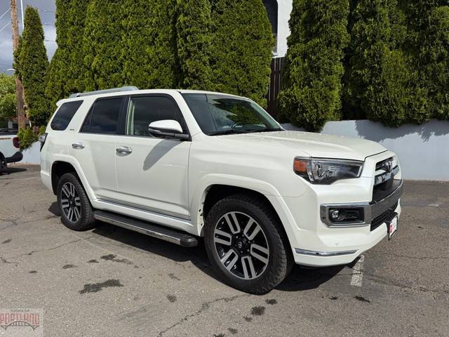 2023 Toyota 4Runner Limited 4WD photo