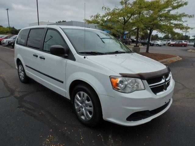 2017 Dodge Grand Caravan SE FWD photo