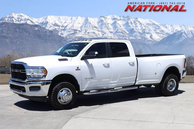 2021 Ram 3500 Big Horn 4WD photo