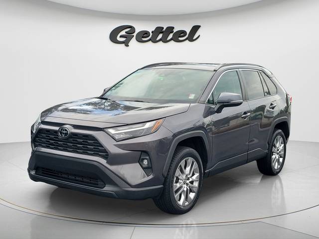 2023 Toyota RAV4 XLE Premium FWD photo