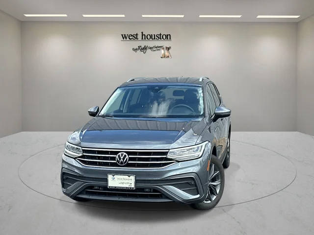 2023 Volkswagen Tiguan SE FWD photo