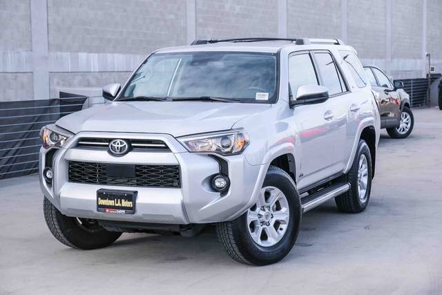 2023 Toyota 4Runner SR5 RWD photo