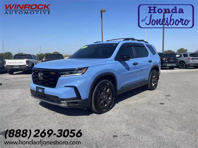 2023 Honda Pilot TrailSport AWD photo