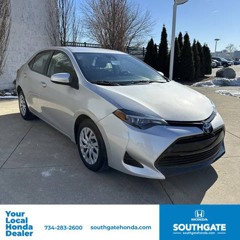2017 Toyota Corolla L FWD photo