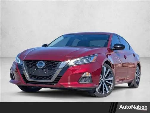 2022 Nissan Altima 2.5 SR FWD photo