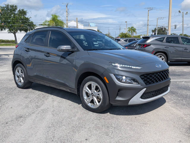 2023 Hyundai Kona SEL AWD photo
