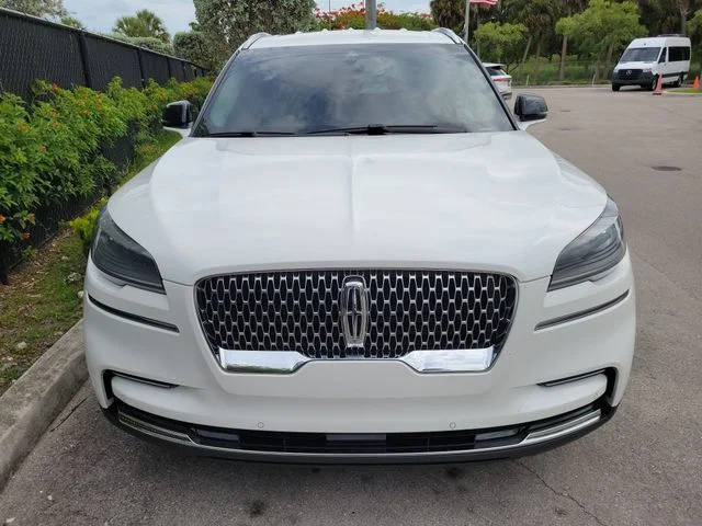 2023 Lincoln Aviator Standard RWD photo