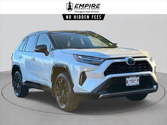 2023 Toyota RAV4 Hybrid XSE AWD photo