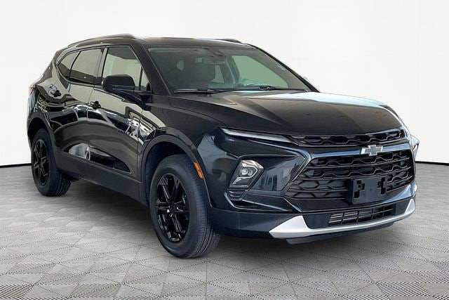 2023 Chevrolet Blazer LT FWD photo