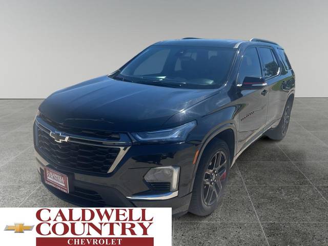 2023 Chevrolet Traverse Premier FWD photo