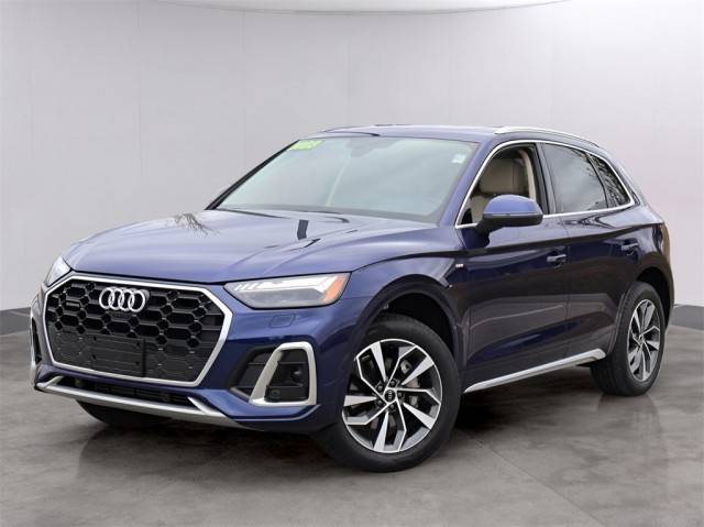 2023 Audi Q5 S line Prestige AWD photo