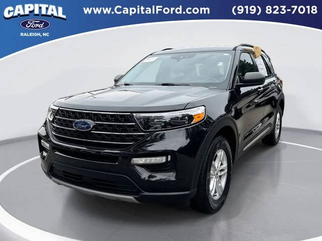 2021 Ford Explorer XLT 4WD photo