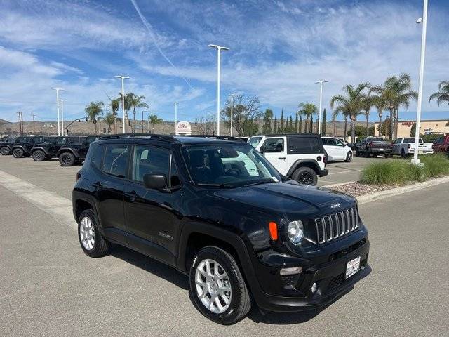 2023 Jeep Renegade Latitude 4WD photo