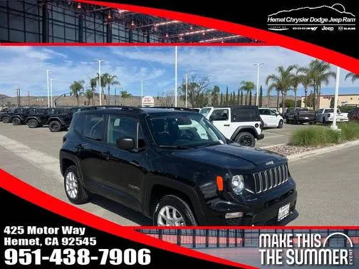 2023 Jeep Renegade Latitude 4WD photo