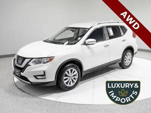 2017 Nissan Rogue SV AWD photo