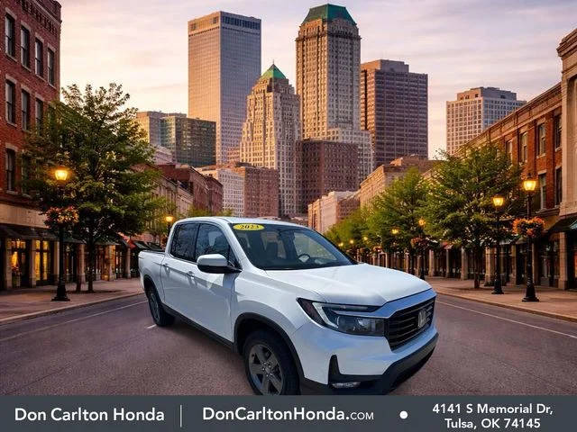 2023 Honda Ridgeline RTL-E AWD photo