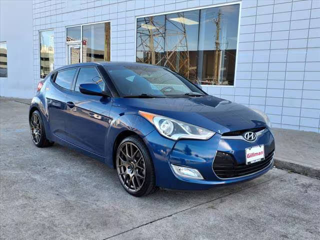 2016 Hyundai Veloster  FWD photo