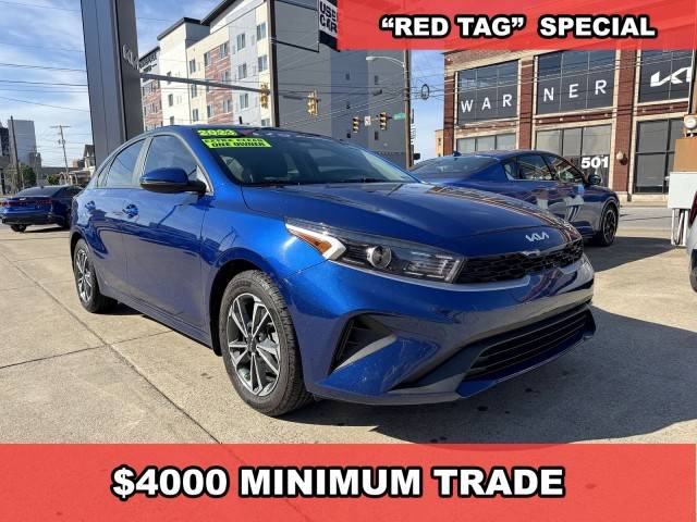 2023 Kia Forte LXS FWD photo