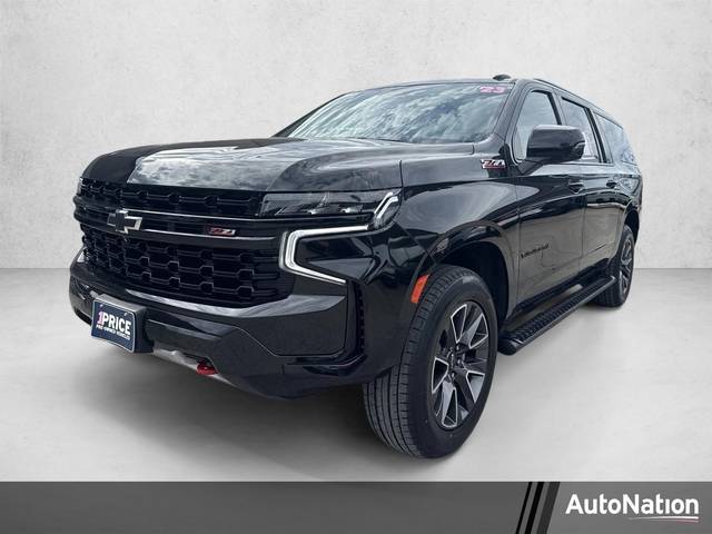 2023 Chevrolet Suburban Z71 4WD photo