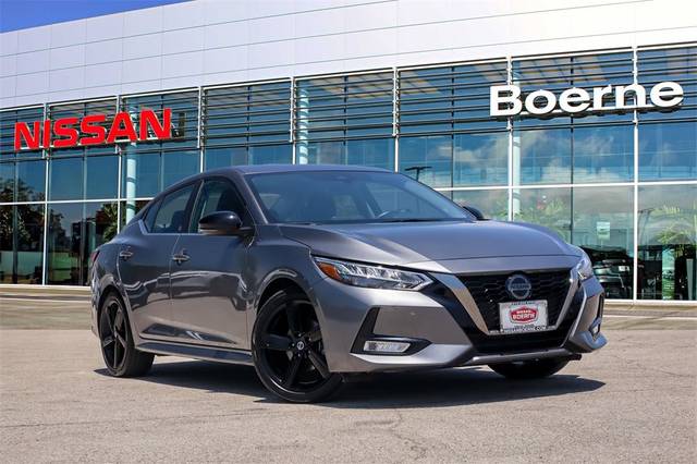 2023 Nissan Sentra SR FWD photo