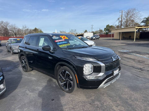 2023 Mitsubishi Outlander SEL AWD photo