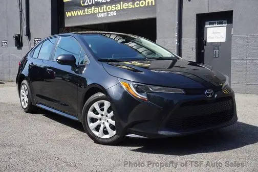 2021 Toyota Corolla LE FWD photo