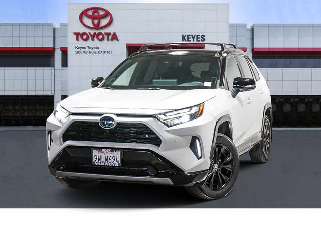 2023 Toyota RAV4 Hybrid XSE AWD photo