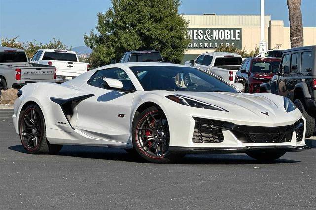 2023 Chevrolet Corvette Z06 3LZ RWD photo