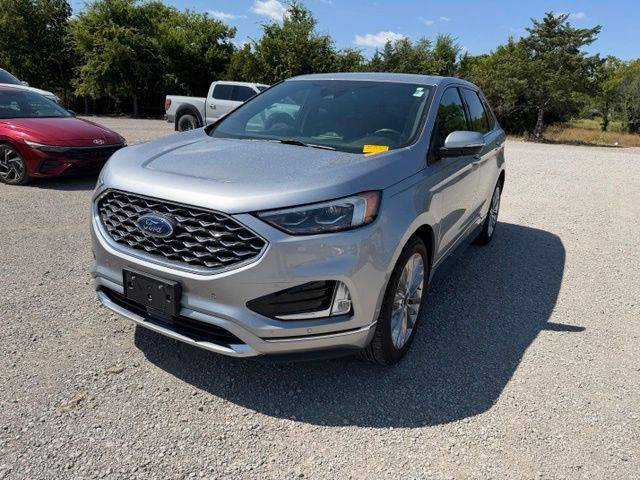 2021 Ford Edge Titanium AWD photo