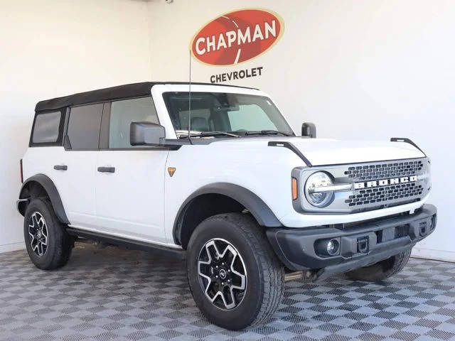 2023 Ford Bronco 4 Door Badlands 4WD photo