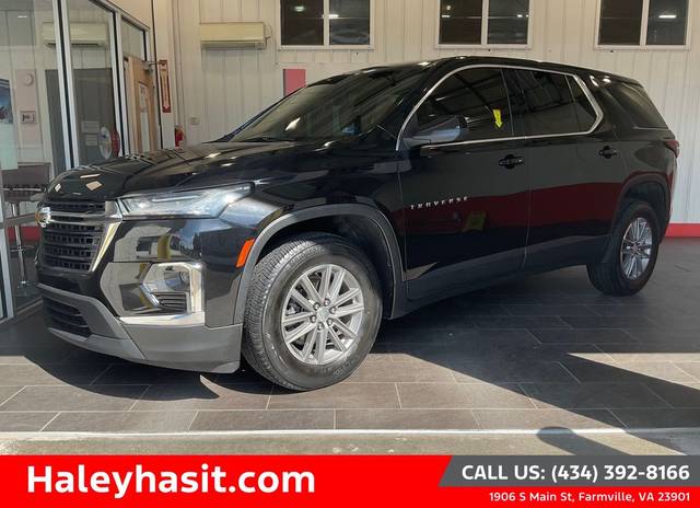 2023 Chevrolet Traverse LS FWD photo