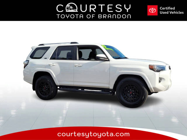 2023 Toyota 4Runner SR5 RWD photo