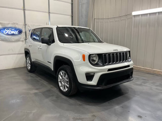 2023 Jeep Renegade Latitude 4WD photo