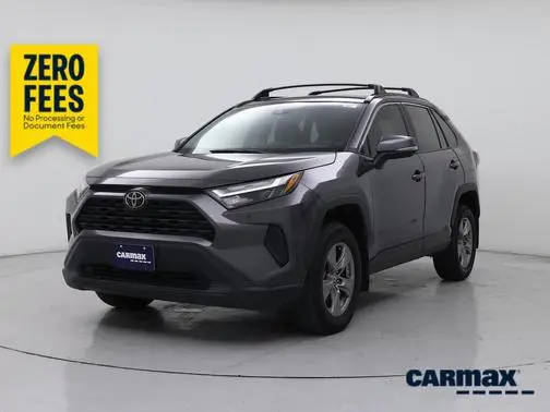 2023 Toyota RAV4 XLE FWD photo