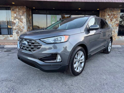 2022 Ford Edge Titanium AWD photo