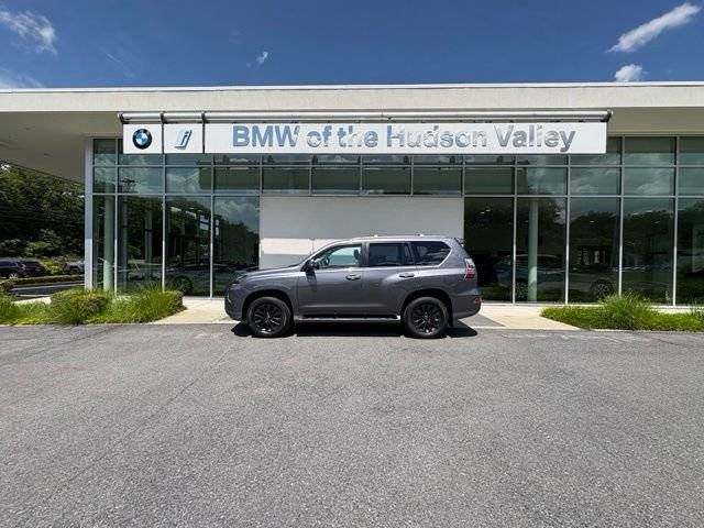 2023 Lexus GX GX 460 Premium 4WD photo