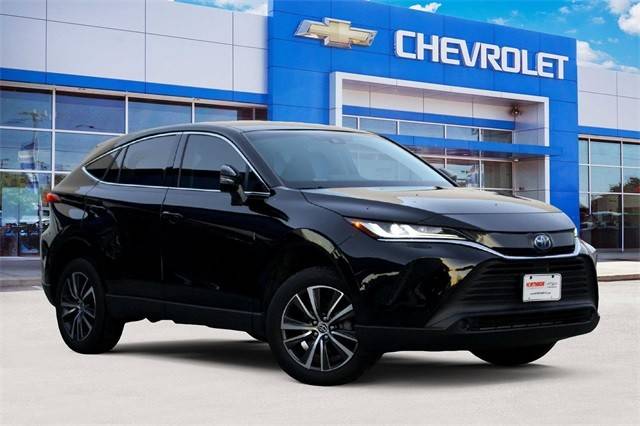 2023 Toyota Venza LE AWD photo