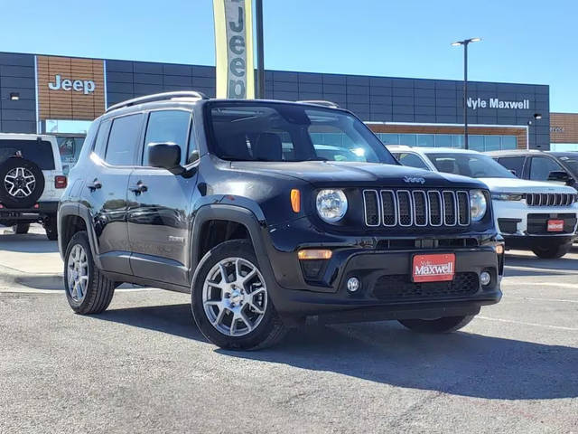 2023 Jeep Renegade Latitude 4WD photo