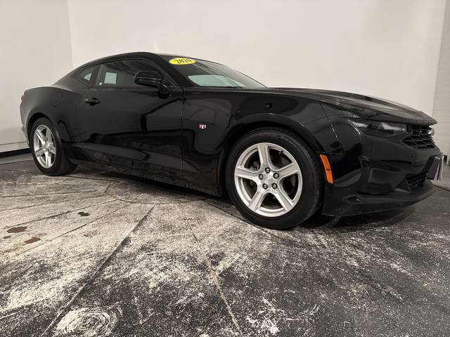 2020 Chevrolet Camaro 1LT RWD photo