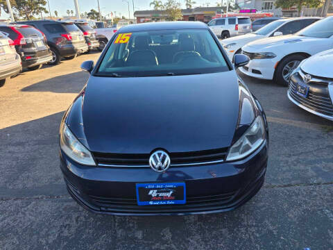 2015 Volkswagen Golf TSI S FWD photo