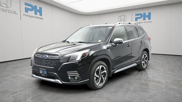 2023 Subaru Forester Touring AWD photo