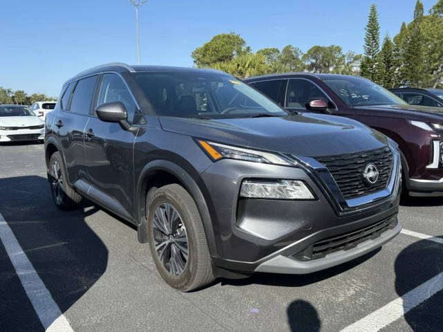 2023 Nissan Rogue SV FWD photo