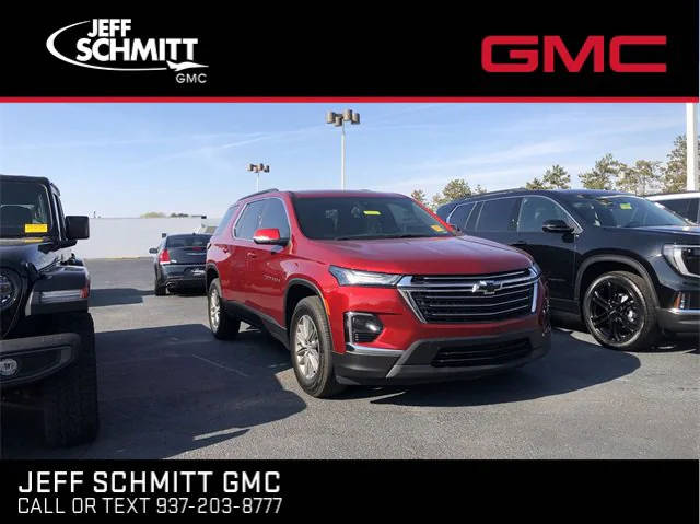 2023 Chevrolet Traverse LT Cloth FWD photo